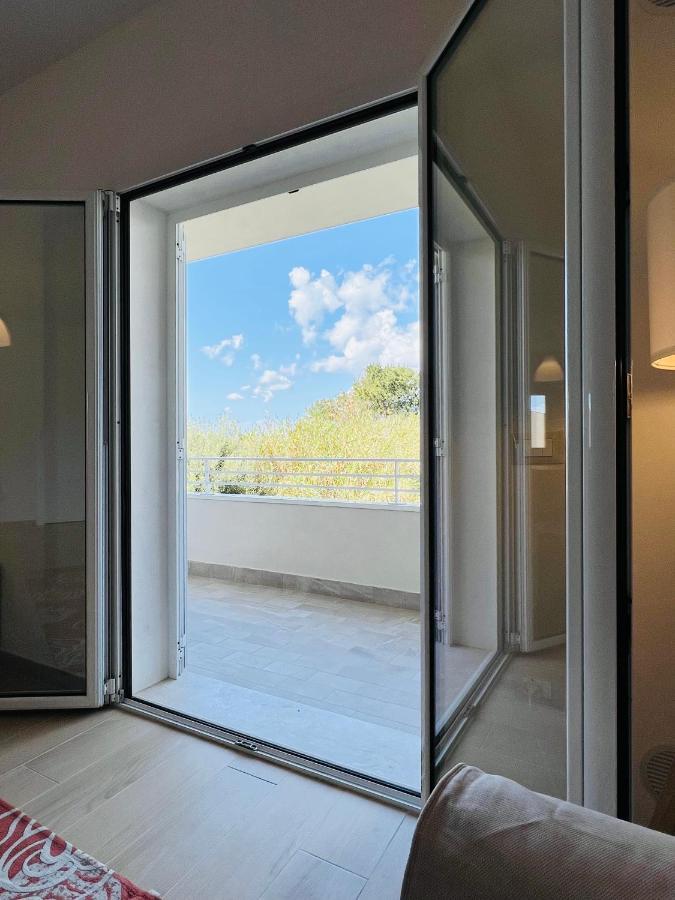 A Casa Di Tinny Barbusi Buitenkant foto