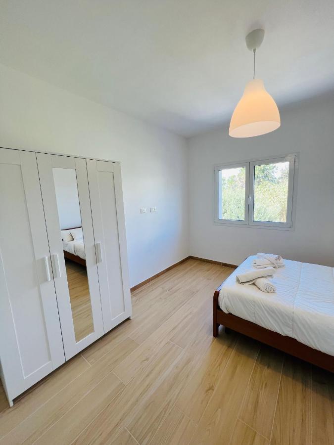 A Casa Di Tinny Barbusi Buitenkant foto